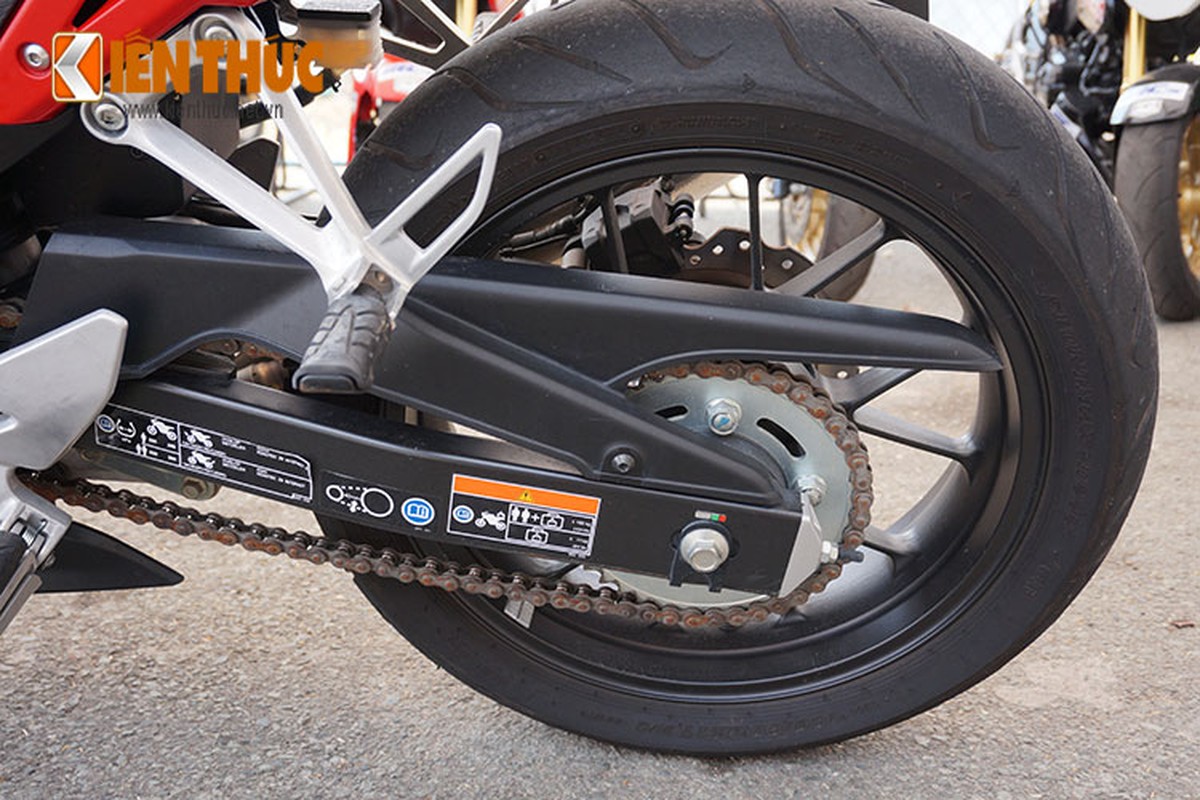 Can canh moto the thao CBR500R cua Honda Viet Nam-Hinh-14